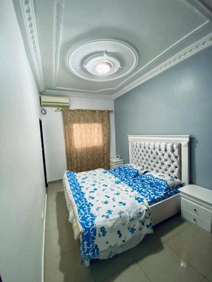 Appartement Meuble 3Ch Yaounde Omnisport - Tigson Exterior photo